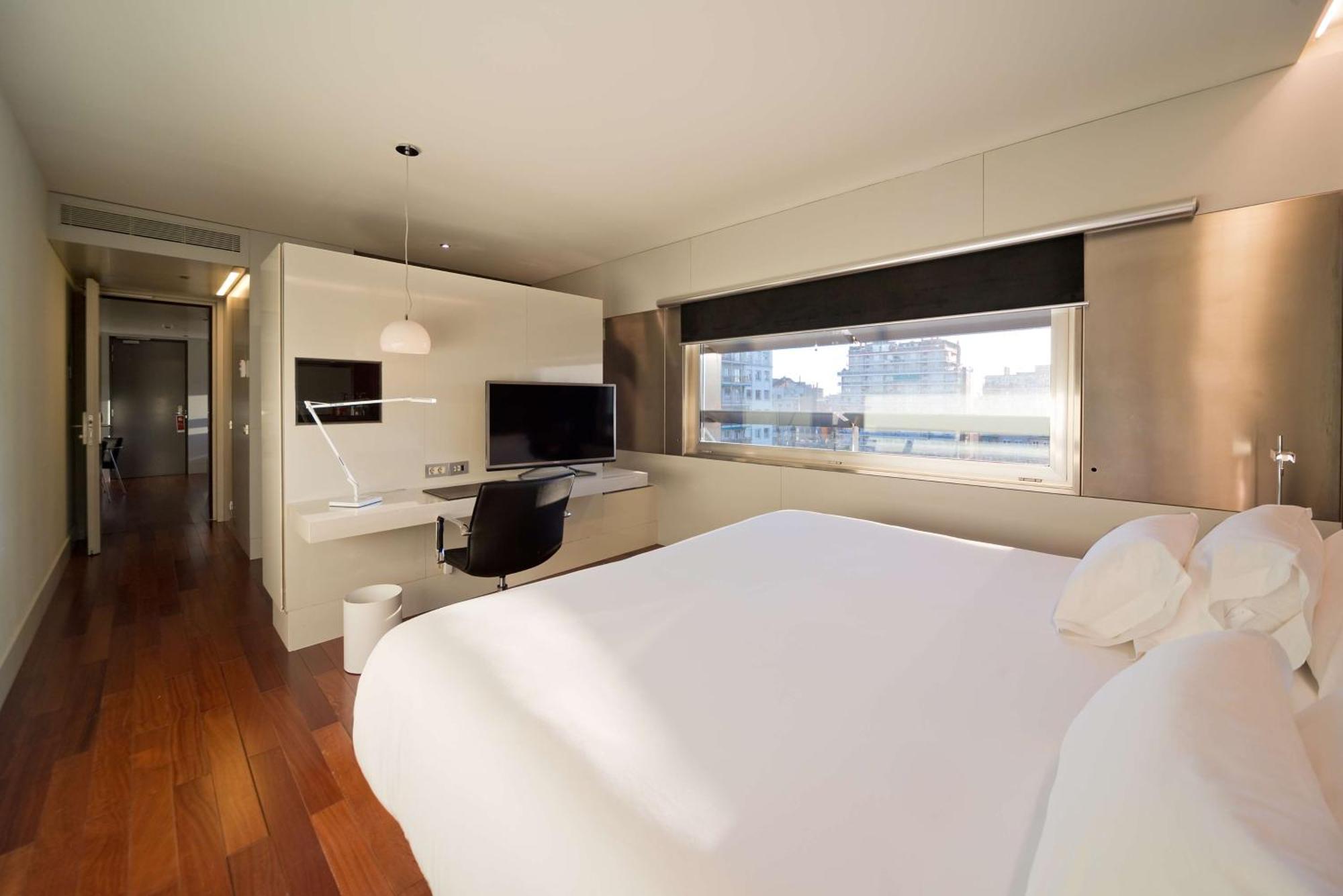 Hotel Nh Collection Constanza 4*